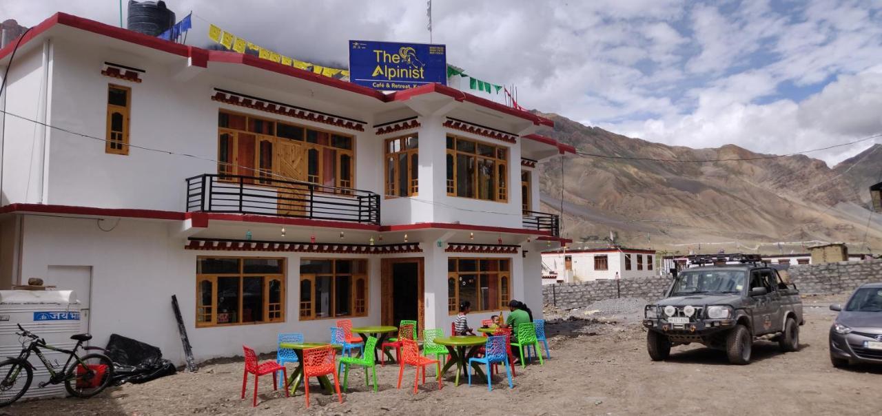 The Alpinist Cafe And Retreat Hotel Kaza Exterior photo