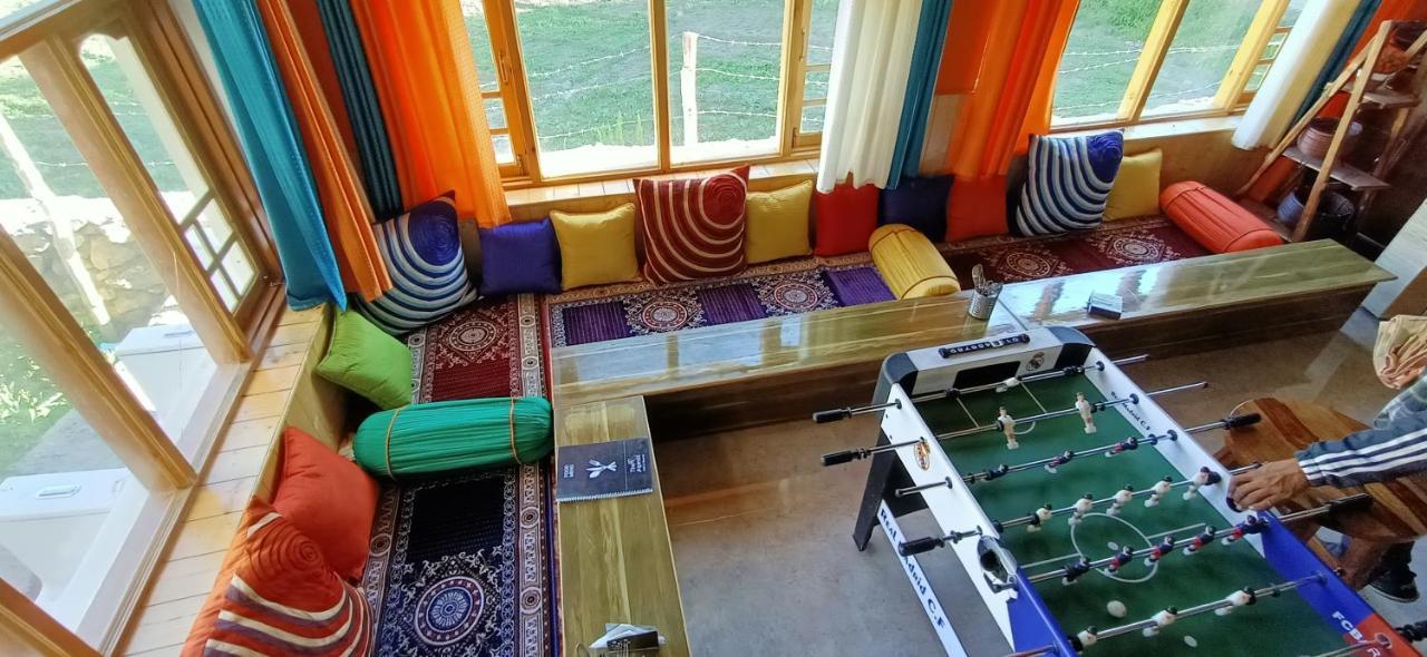 The Alpinist Cafe And Retreat Hotel Kaza Exterior photo