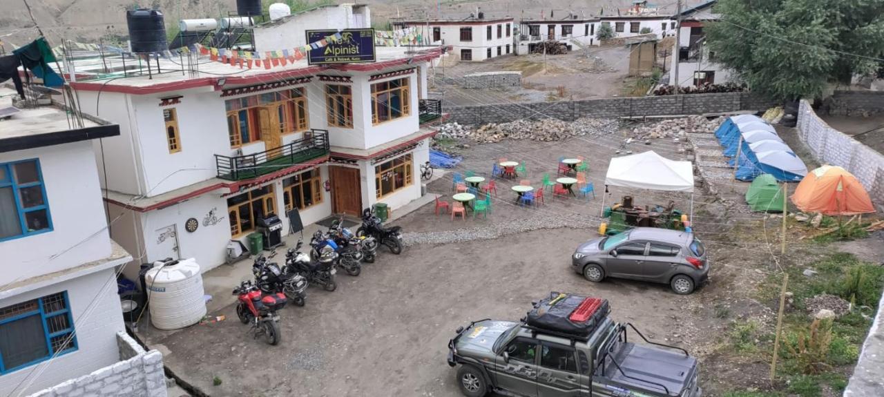 The Alpinist Cafe And Retreat Hotel Kaza Exterior photo